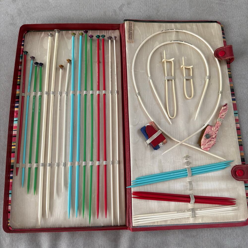 Vintage Susan Bates Knitting Needle Set w Case Circular DPN Crochet Tools